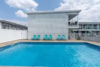 Echo Motel
