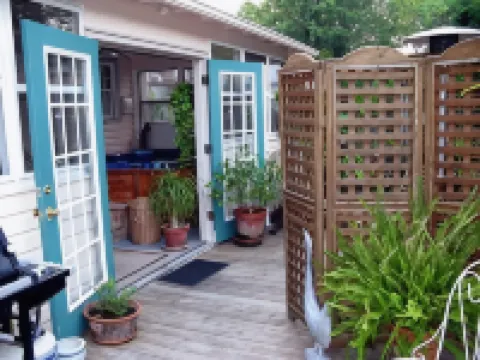 찰스 배스 하우스