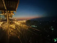 Hotel Kasauli Regency - Mountain view