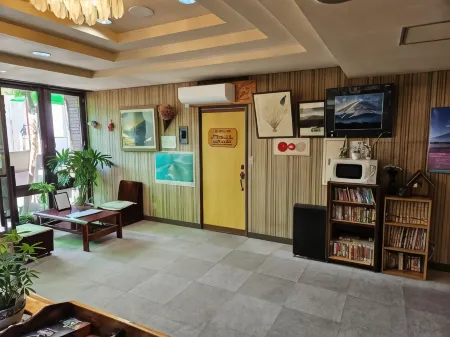 Plaza Inn Kawaguchiko Отели рядом с достопримечательностью «Kawaguchiko Stellar Theater»