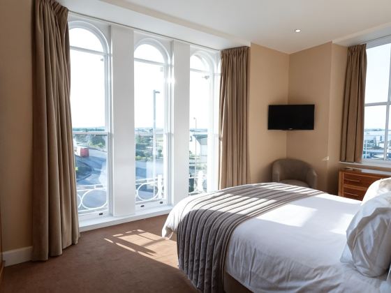 Laichmoray Hotel