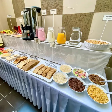Las Tholas Hotel