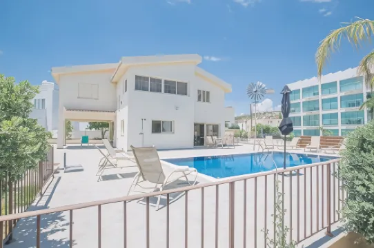 Protaras Holiday Villa DV16