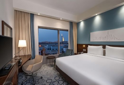 Hampton by Hilton Dubai Al Barsha 외관