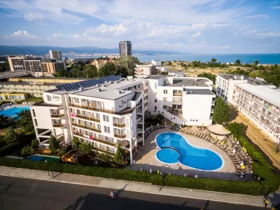 Hotel Golden Dune Hotels near Cacao Beach