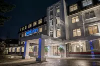 Park Inn by Radisson Bournemouth Hotel di 