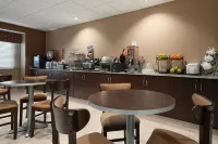 Microtel Inn & Suites by Wyndham Fairmont