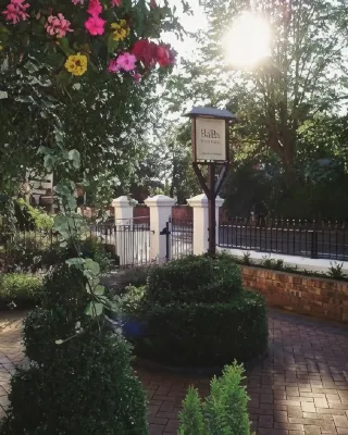 巴巴旅館 酒店