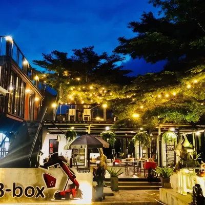 The b Ranong Trend Hotel Hotels in de buurt van City Pillar Shrine or San Lak Muang Ranong