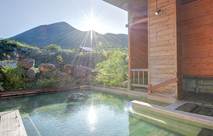 Niseko Goshiki Onsen Ryokan