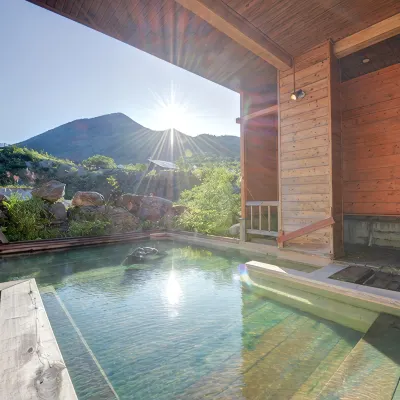 Niseko Goshiki Onsen Ryokan Hotels near Goshiki Onsen And Hotel