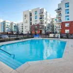 德州農機學院附近克利奇站歡朋飯店