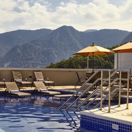 Courtyard Rio de Janeiro Barra da Tijuca Отели рядом с достопримечательностью «Metropolitan»