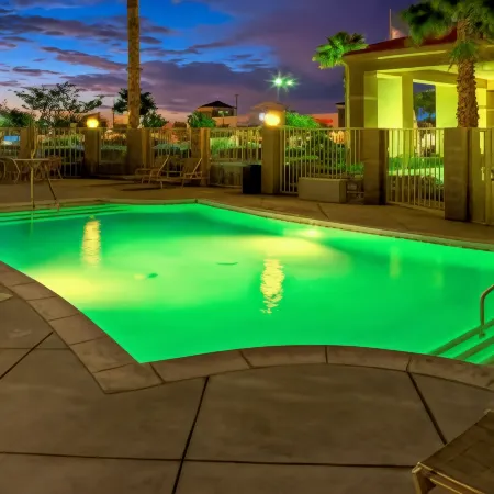 Hampton Inn & Suites Palmdale Отели рядом с достопримечательностью «Блэкберд Эйрпарк»