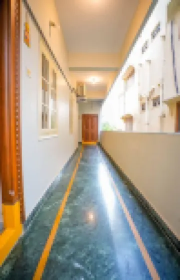Yellow Bells Serviced Apartments Gachibowli