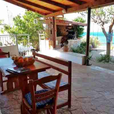 2 Annexed Apartments -Private Place to Swim-Large Terrace- Unlimited View Rooms