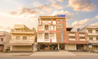 FabHotel Raghumani Palace