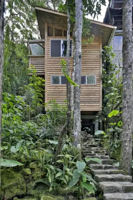 Tree House Lodge Hotels in 