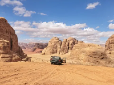 Wadirumtours&Camp Hotels in Wadi Rum