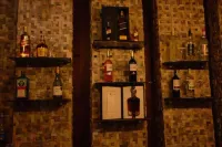 Paris Plaza Hotel - bar