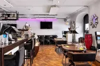 Best Western Motala Stadshotell - バー