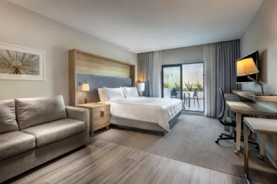 Holiday Inn & Suites AGUASCALIENTES by IHG Hôtels à : 