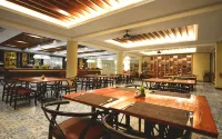 Katathong Golf Resort & Spa - servizio colazione