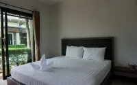 Phumipat Resort Thungsong - موقف سيارات