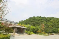 Chuishan Hot Spring Resort - 5-Star