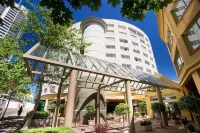 Holiday Inn SYDNEY - POTTS POINT by IHG