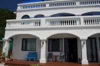 Santorini B&B Hotels in Farglory Ocean Park