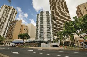 Waikiki Circle Hotel by Castle
