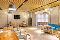 Jingman Qingshe Hotel