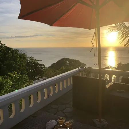 Argonauta Boracay Boutique Hotel with Apartments and Villa