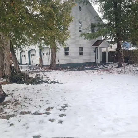 Joyful Manor