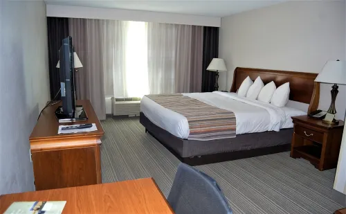 Country Inn & Suites by Radisson, Athens, GA - parking