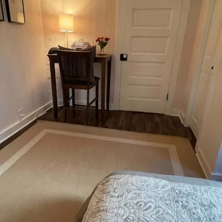 Cheerful 2-bedroom Edenton bungalow getaway