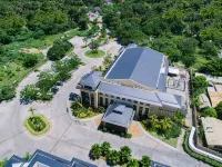 Henann Resort Alona Beach Hotels near Bohol–Panglao International Airport
