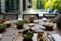 Clay Beach Samui V1 (5 Bedroom Beachfront Villa)