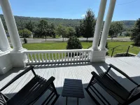 Make Memories: Mountain View Grand 6Br 3BA LaVale Home, 15 Min to Rocky Gap