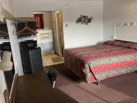 Tops Motel