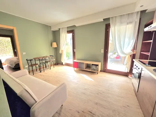 Riverside Private Garden Apartment – Lungarno del Tempio