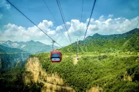 Taihang Seclusion Wild Luxury Resort - con vista montagne