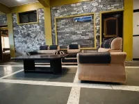 Hotel August International Ξενοδοχεία στην πόλη Kaski