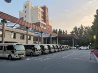 Shihezi Hotel - parking