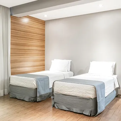 Braston Augusta Hotel by Castelo Itaipava Hotels near Augusta Theatre