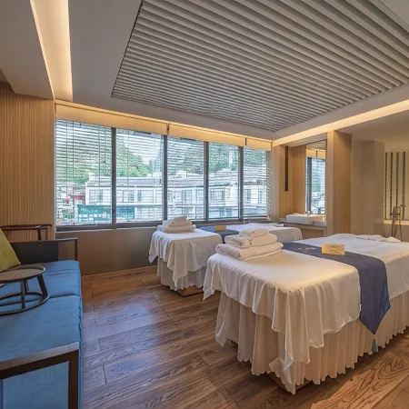 Yitian West Street Hotel (Yangshuo West Street Lijiang Branch)