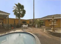 Americas Best Value Inn Laredo - Kylpyammeita