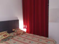 Apartment House T3 RDC garden near beaches and shops Hotele w: Trebeurden