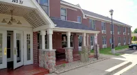 AmericInn by Wyndham Burnsville - Parking